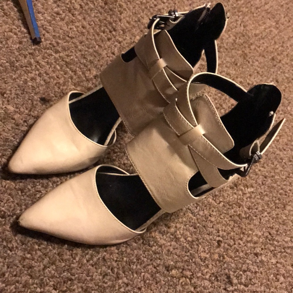 Tan heels